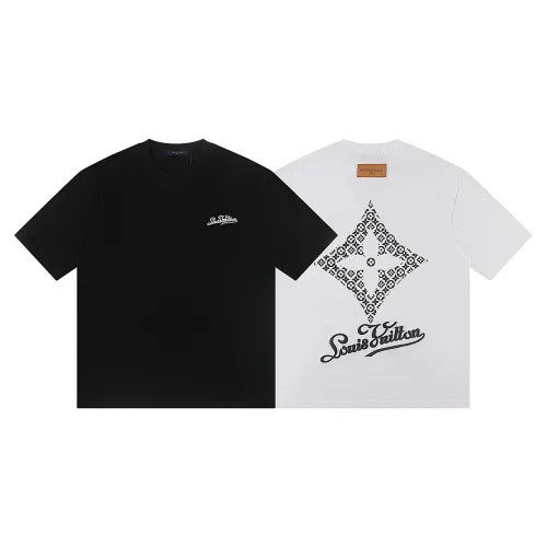 Louis Vuitton T-Shirts for AAAA Louis Vuitton T-Shirts #B60812