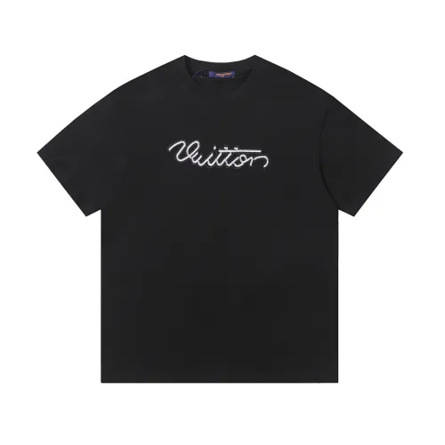 Louis Vuitton T-Shirts for AAAA Louis Vuitton T-Shirts #B60967