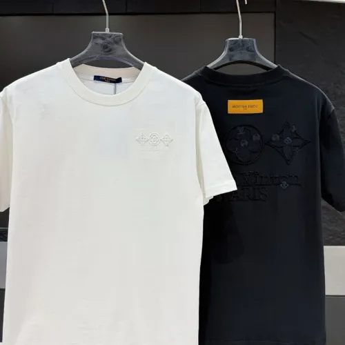 Louis Vuitton T-Shirts for AAAA Louis Vuitton T-Shirts #B60984