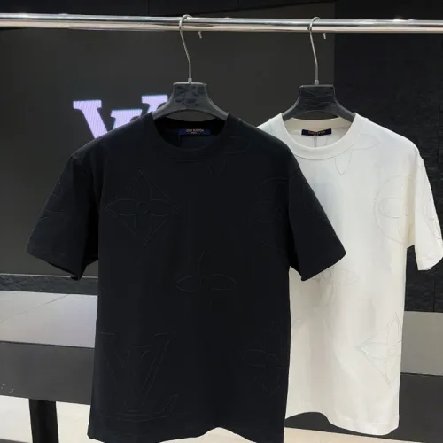 Louis Vuitton T-Shirts for AAAA Louis Vuitton T-Shirts #B60988