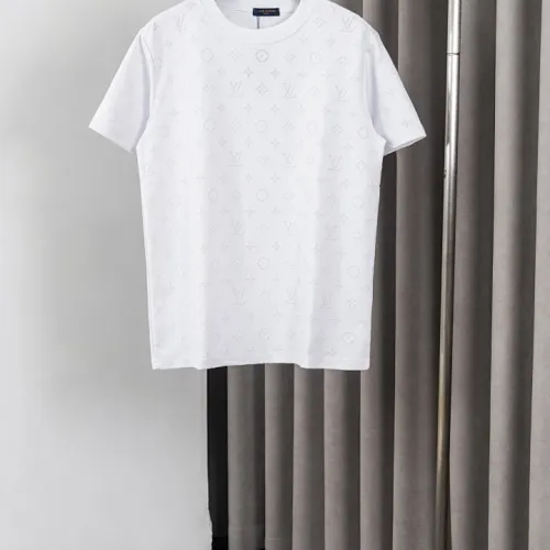 Louis Vuitton T-Shirts for AAAA Louis Vuitton T-Shirts #B62671