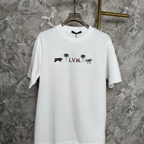 Louis Vuitton T-Shirts for AAAA Louis Vuitton T-Shirts #B62679