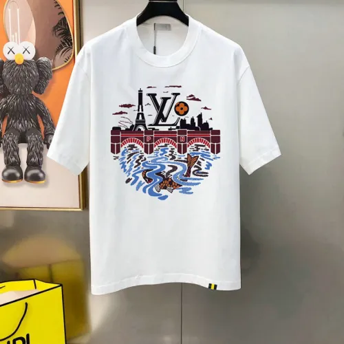 Louis Vuitton T-Shirts for AAAA Louis Vuitton T-Shirts #B63366