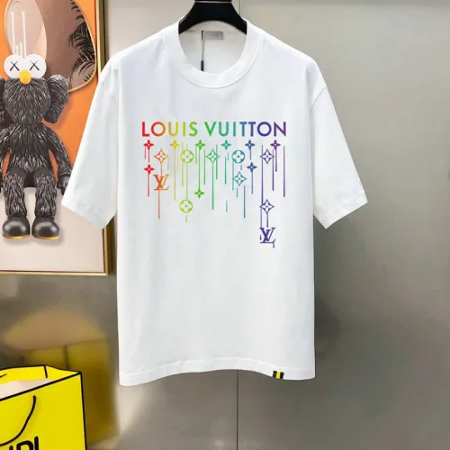Louis Vuitton T-Shirts for AAAA Louis Vuitton T-Shirts #B63372
