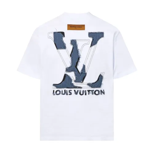 Louis Vuitton T-Shirts for AAAA Louis Vuitton T-Shirts #B64825