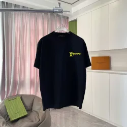 Louis Vuitton T-Shirts for AAAA Louis Vuitton T-Shirts Black/White/Blue/Red #B53841
