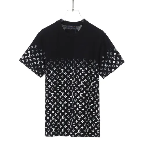 Louis Vuitton T-Shirts for AAAA Louis Vuitton T-Shirts EUR size #99917030