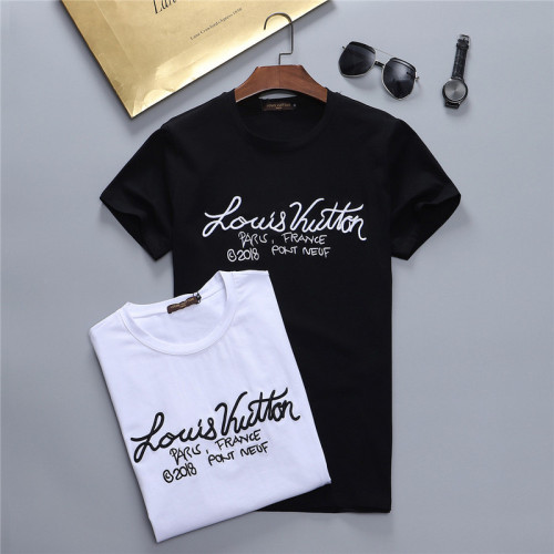 Louis Vuitton T-Shirts for MEN #99905230