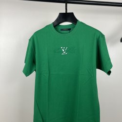 Louis Vuitton T-Shirts for MEN #99916556