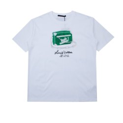 Louis Vuitton T-Shirts for MEN and women EUR size  #99918350