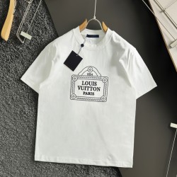 Louis Vuitton AAA Letter Embroidered T-Shirts for Men' Polo Shirts #B33173