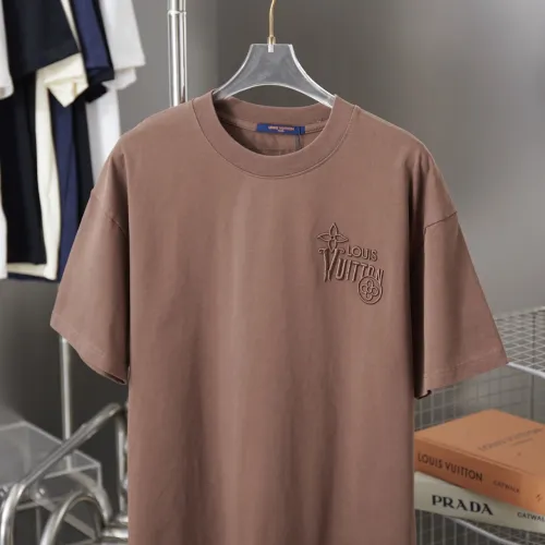 Louis Vuitton T-Shirts for men and women Polo Shirts #B59265
