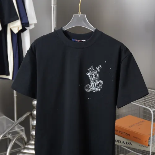 Louis Vuitton T-Shirts for men and women Polo Shirts #B59268