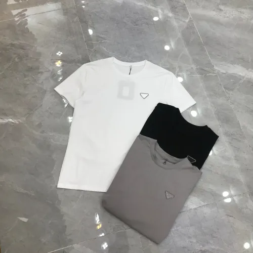 Prada T-Shirts for Men #99919383