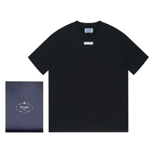 Prada T-Shirts for Men #B37198