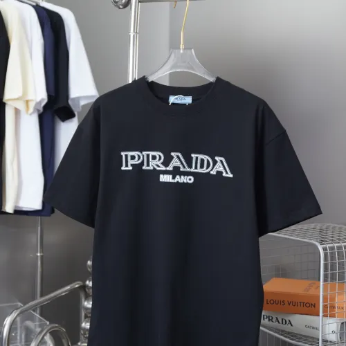 Prada T-Shirts for Men #B45311