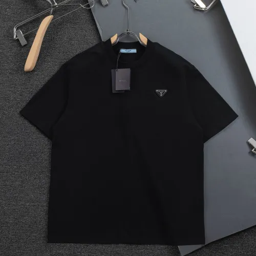 Prada T-Shirts for Men #B60014