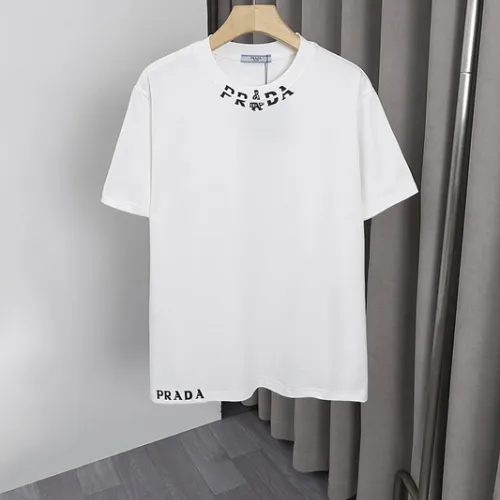 Prada T-Shirts for Men Black/White #B52567