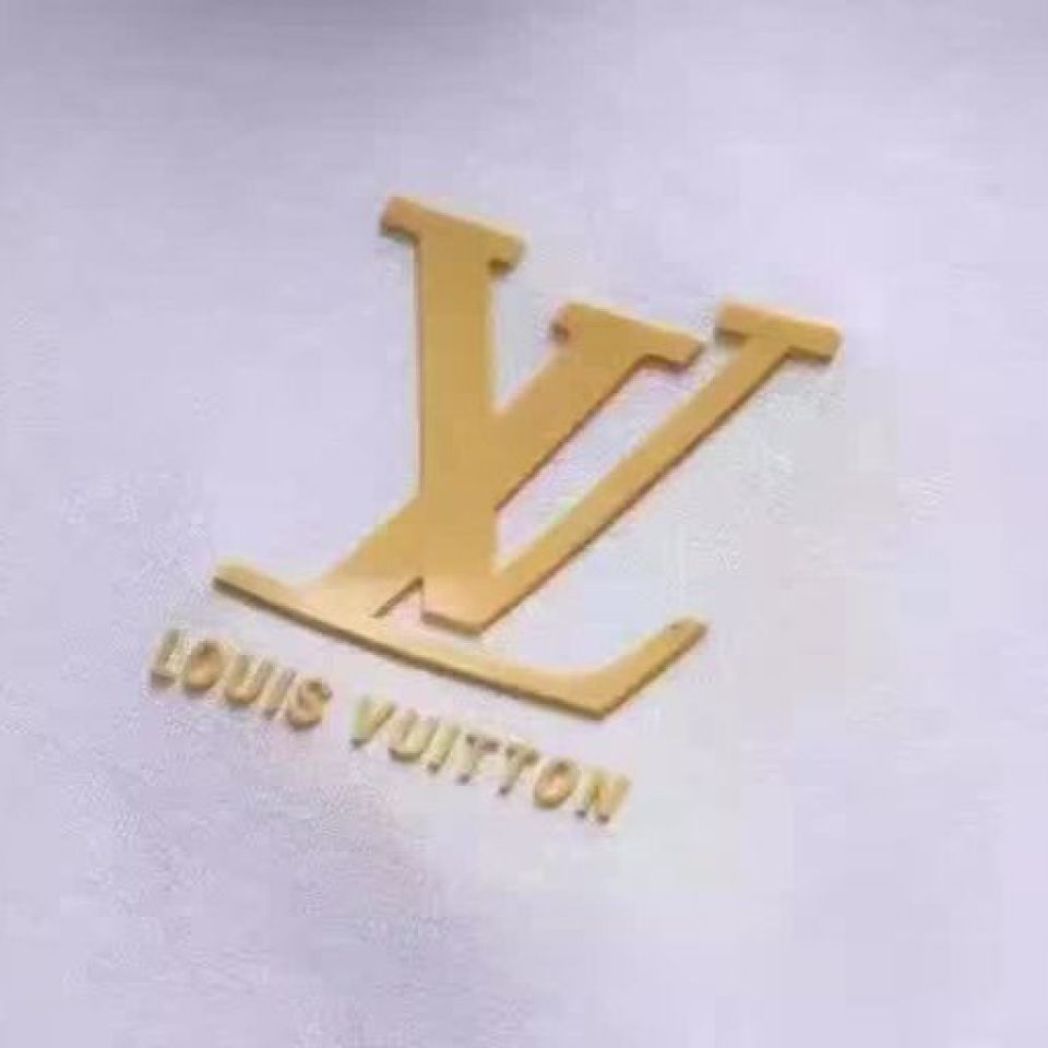 Buy Cheap Louis Vuitton T-Shirts for MEN new arrival #993812 from www.bagssaleusa.com/product-category/classic-bags/