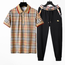 Burberry Tracksuits for Burberry Short Tracksuits for men #99918140