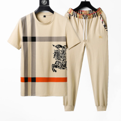 Burberry Tracksuits for Burberry Short Tracksuits for men #99918166