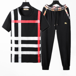 Burberry Tracksuits for Burberry Short Tracksuits for men #99918174