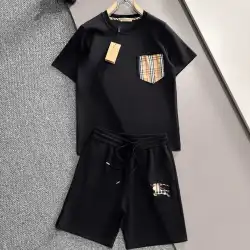 Burberry Tracksuits for Burberry Short Tracksuits for men #B53349