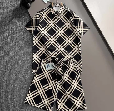 Burberry Tracksuits for Burberry Short Tracksuits for men #B67066