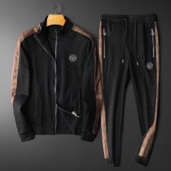 Burberry Tracksuits for Men's long tracksuits #99916947