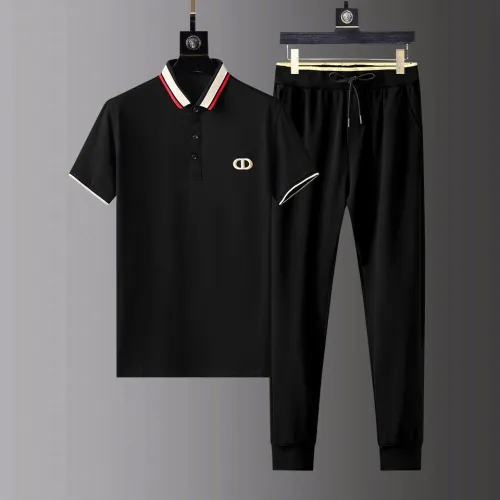 Dior tracksuits for Dior Short Tracksuits for men #99918486