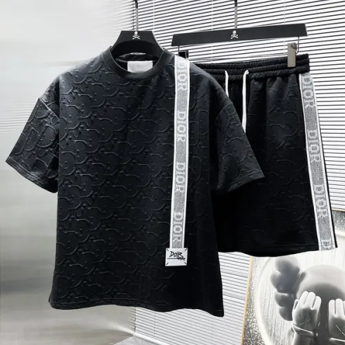 Dior tracksuits for Dior Short Tracksuits for men #B48922