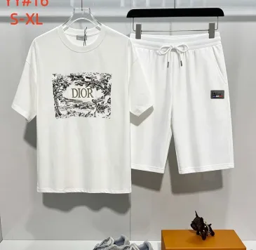Dior tracksuits for Dior Short Tracksuits for men #B66536