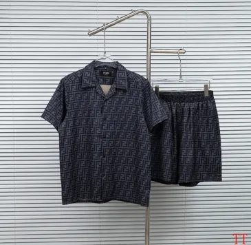 Fendi Tracksuits for Fendi Short Tracksuits for men #B66787