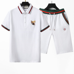 Gucci Tracksuits for Gucci short tracksuits for men #99918244