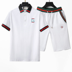 Gucci Tracksuits for Gucci short tracksuits for men #99918252