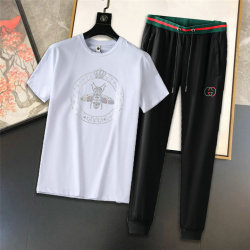 Gucci Tracksuits for Gucci short tracksuits for men #99919995