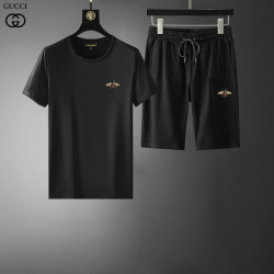 Gucci Tracksuits for Gucci short tracksuits for men #99920721