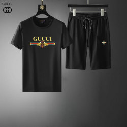 Gucci Tracksuits for Gucci short tracksuits for men #99920726