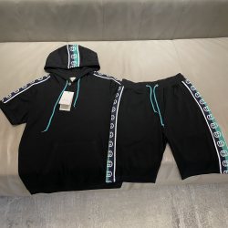 Gucci Tracksuits for Gucci short tracksuits for men #99920844