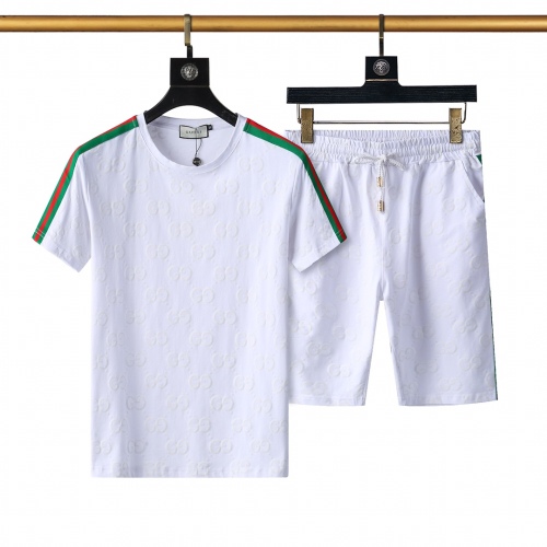 Gucci Tracksuits for Gucci short tracksuits for men #99920900