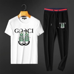 Gucci Tracksuits for Gucci short tracksuits for men #99922247