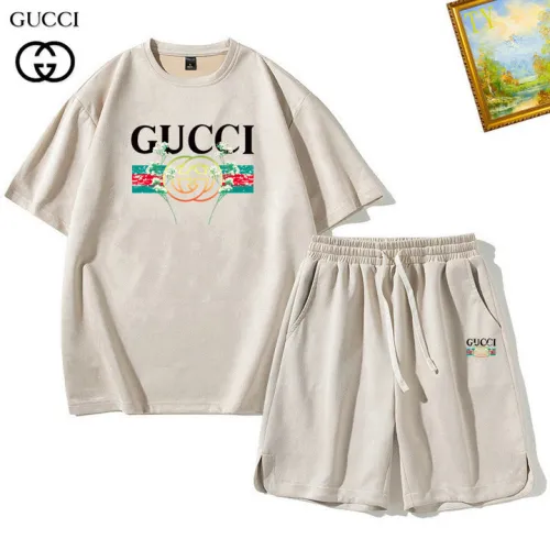 Gucci Tracksuits for Gucci short tracksuits for men #B40829