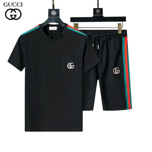 Gucci Tracksuits for Gucci short tracksuits for men #B51875