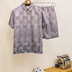 Gucci Tracksuits for Gucci short tracksuits for men #B52175