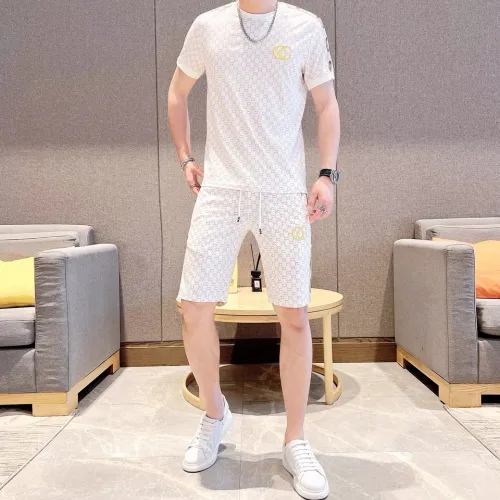 Gucci Tracksuits for Gucci short tracksuits for men #B52516