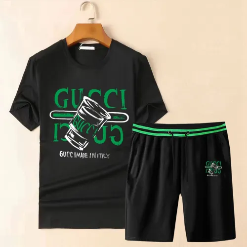 Gucci Tracksuits for Gucci short tracksuits for men #B53020