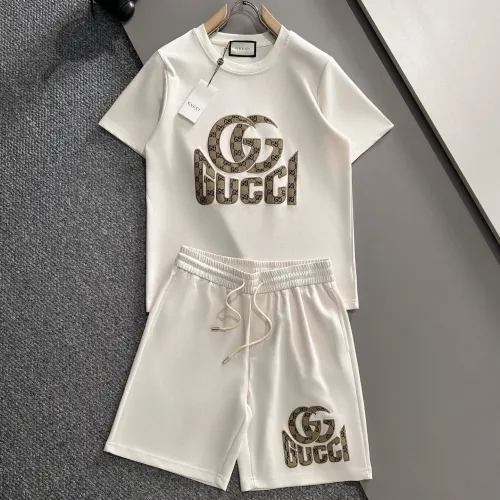 Gucci Tracksuits for Gucci short tracksuits for men #B53331