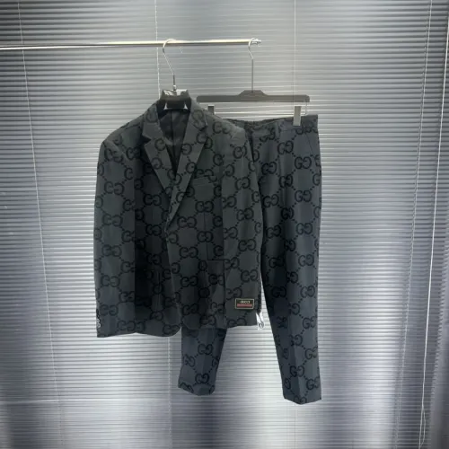 Gucci Tracksuits for Men's long tracksuits #B45200