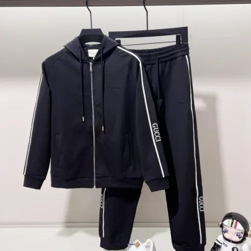 Gucci Tracksuits for Men's long tracksuits #B54677