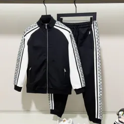 Gucci Tracksuits for Men's long tracksuits #B54678